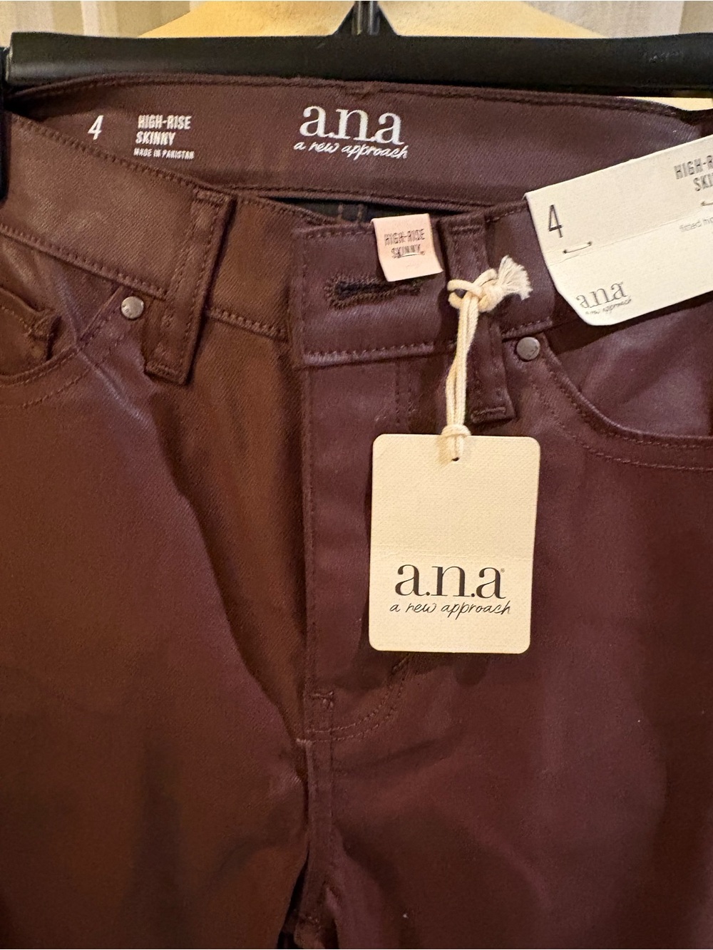 a.n.a Maroon Berry Skinny Jeans